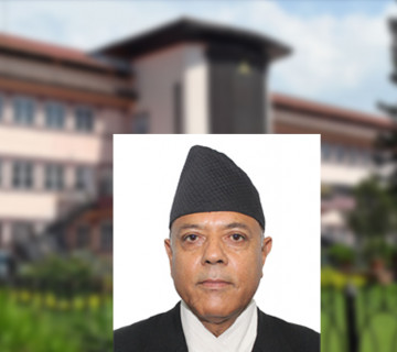 दीपक कार्कीलाई सरकारले कानुनविपरीत अवकाशप्राप्त प्रधानन्यायाधीशसरह सुविधा दियो, परमादेशको गुन तिरेको आरोप